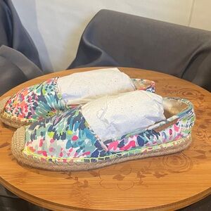 Lilly Pulitzer Multicolor Espadrilles size 7